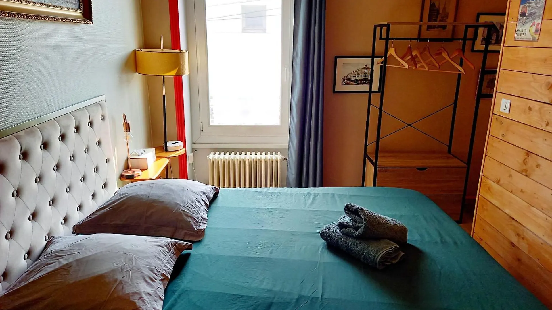 רואן La Rochette Studio Et Appartement Avec Jacuzzi Rooftop Balcon Cour Interieure 0*,  צרפת