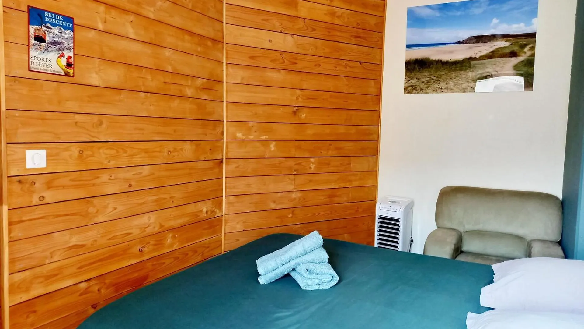 רואן La Rochette Studio Et Appartement Avec Jacuzzi Rooftop Balcon Cour Interieure